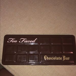 Too faced chocolate bar eyeshadow palette